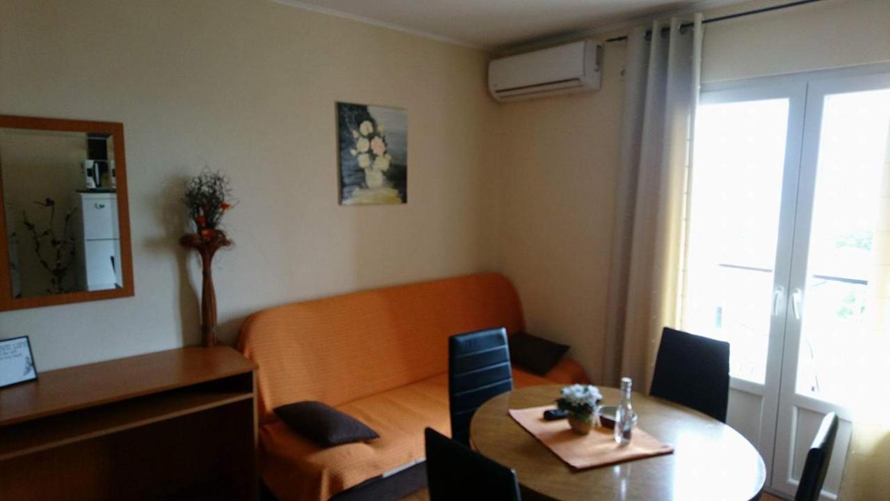 Apartments Roncevic #Joko# 格拉达茨 外观 照片